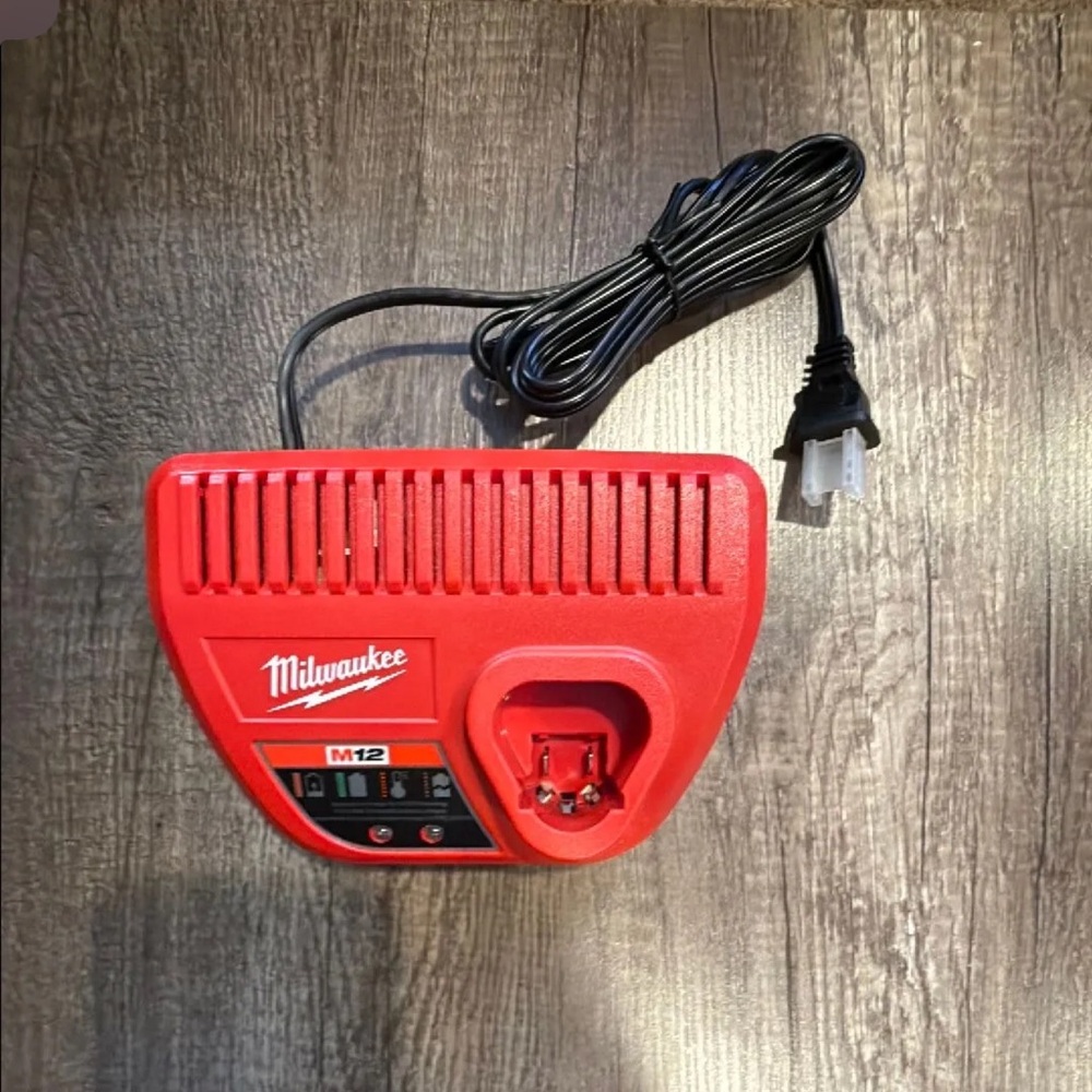 Milwaukee Red M12 Battery Charger